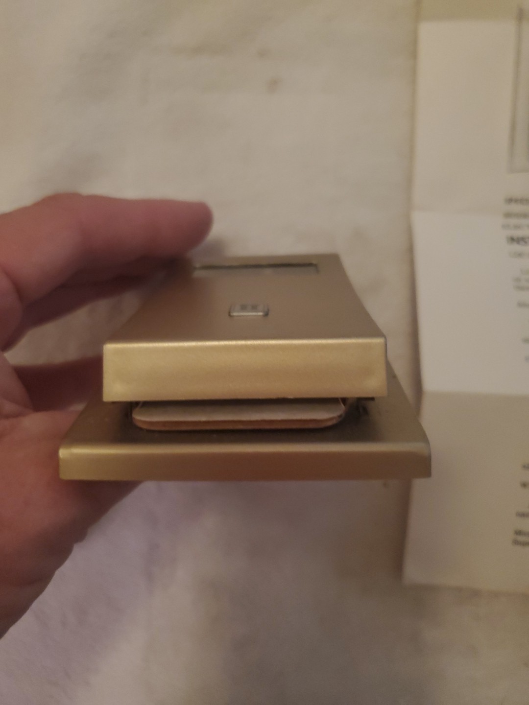 Honeywell T88A Rectangular Wall Room Thermostat Two Wire Low Voltage With Paper