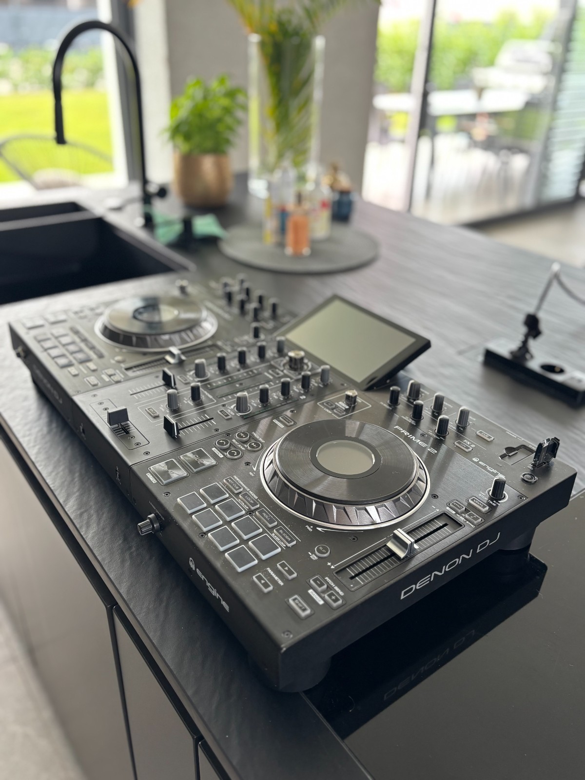 Denon Prime 2 Double Deck Controller