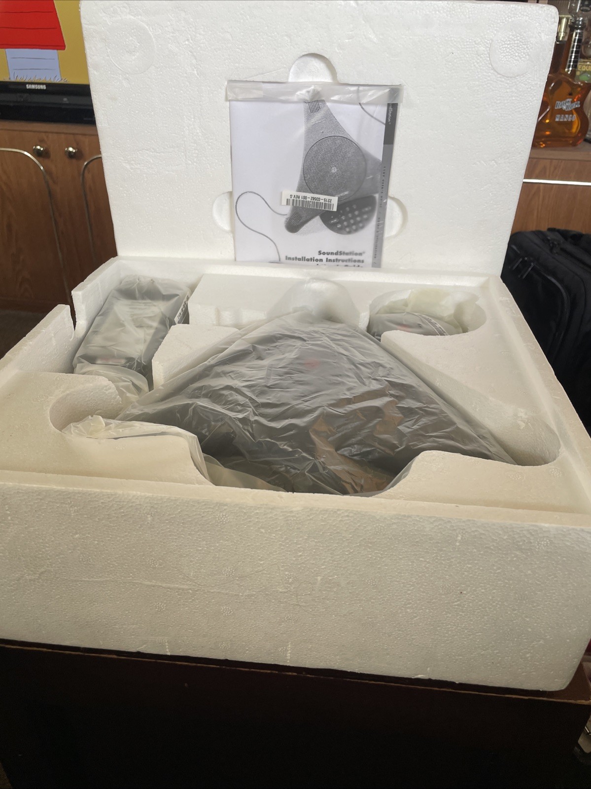 Brand New Polycom Sound Stations EX Conference Phone W/2 Mics-Complete