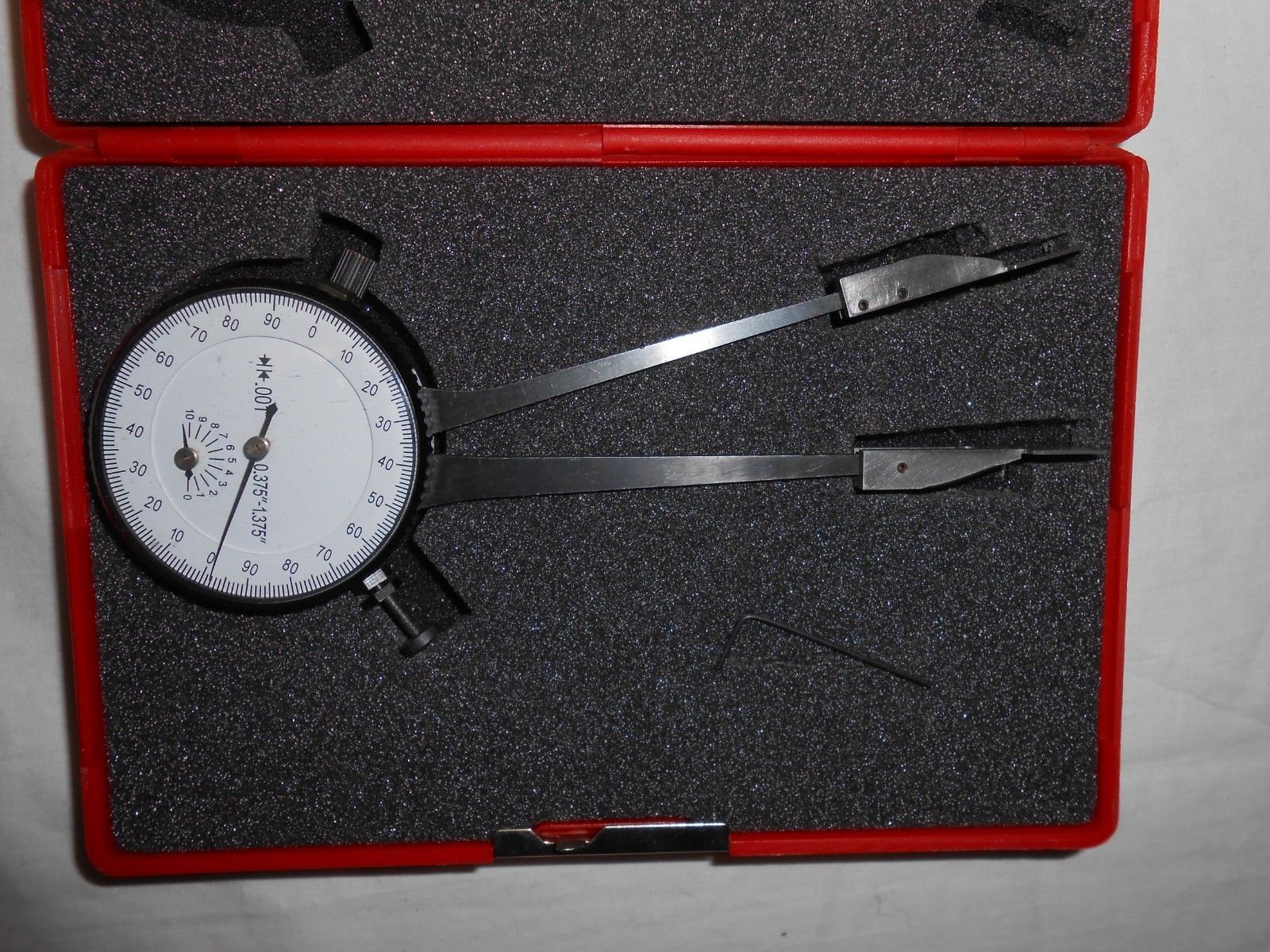 Mitutoyo Dial Caliper CAL-200375 0.01 mm Graduations White Dial