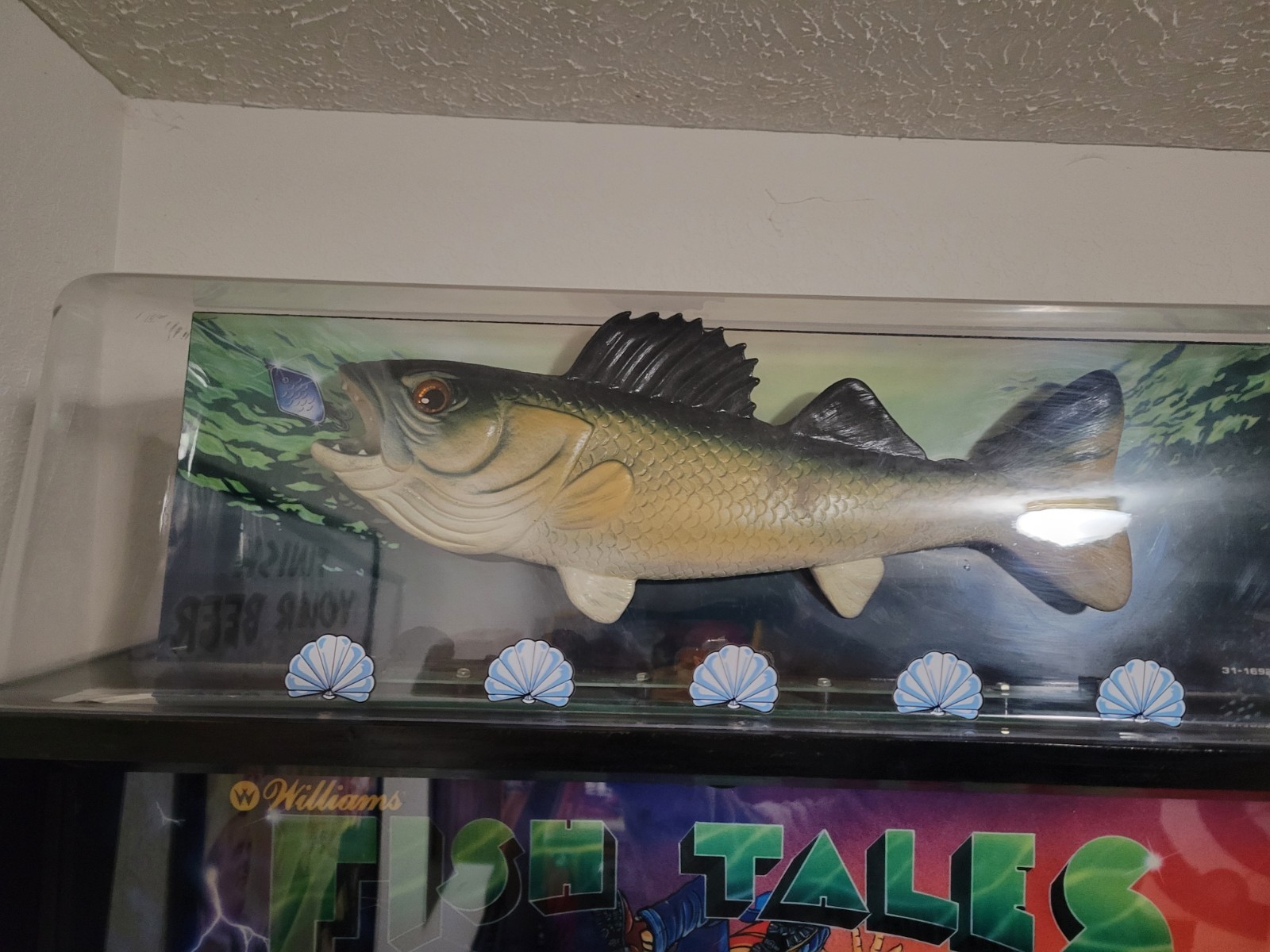 Fish Tales Pinball Machine, 1992