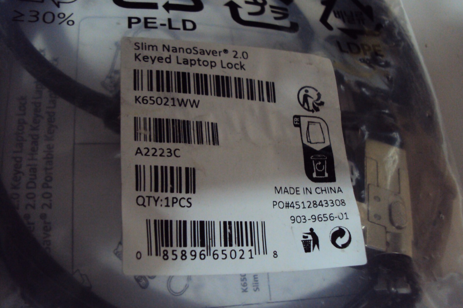 Kensington K65021WW Slim Nano Lock Head Design  2.0 Keyed Laptop Lock , 5.9 FT