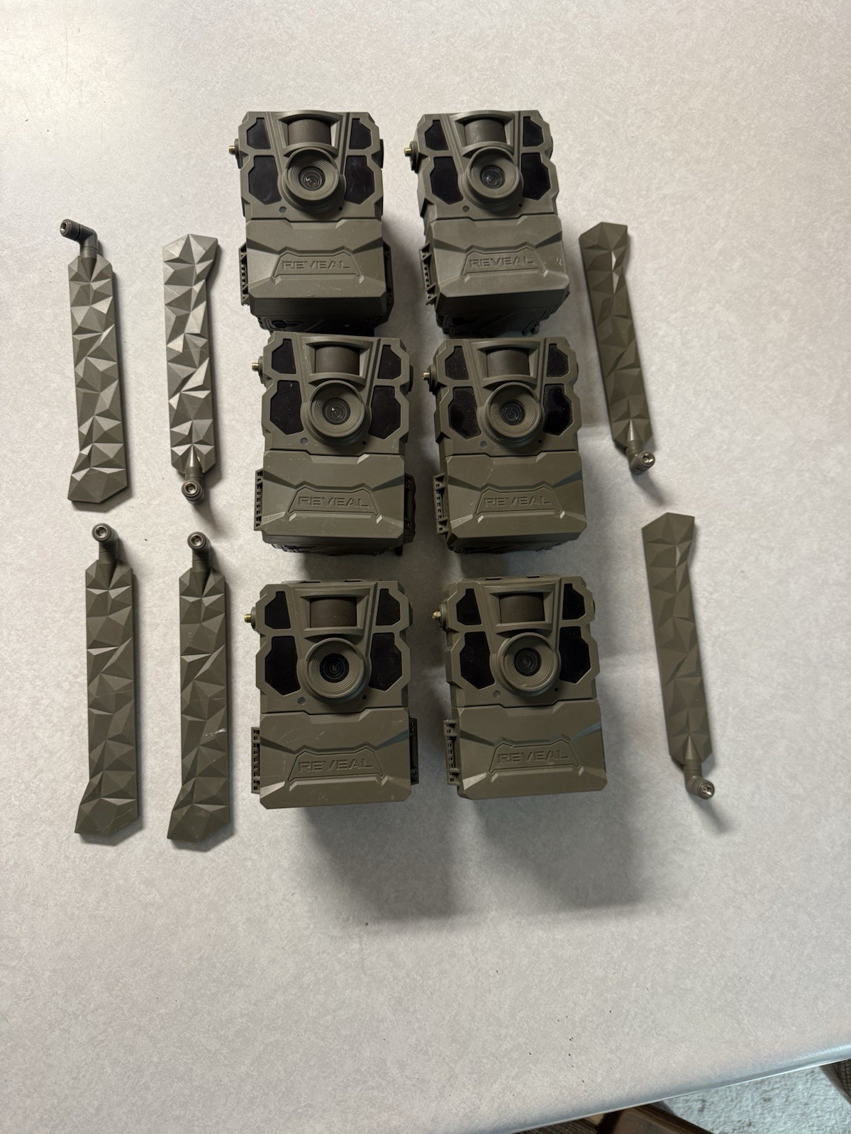 Lot Of 6 Tactacam Revela Cameras.  Reveal X Trail Cameras. At&t Without sd