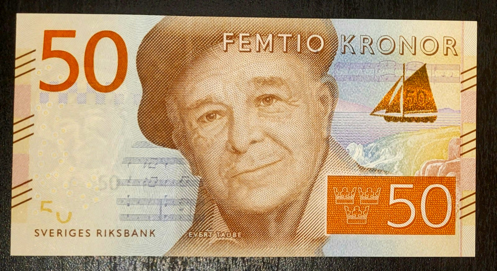 SWEDEN - 50 KRONOR 2014 UNC P 70