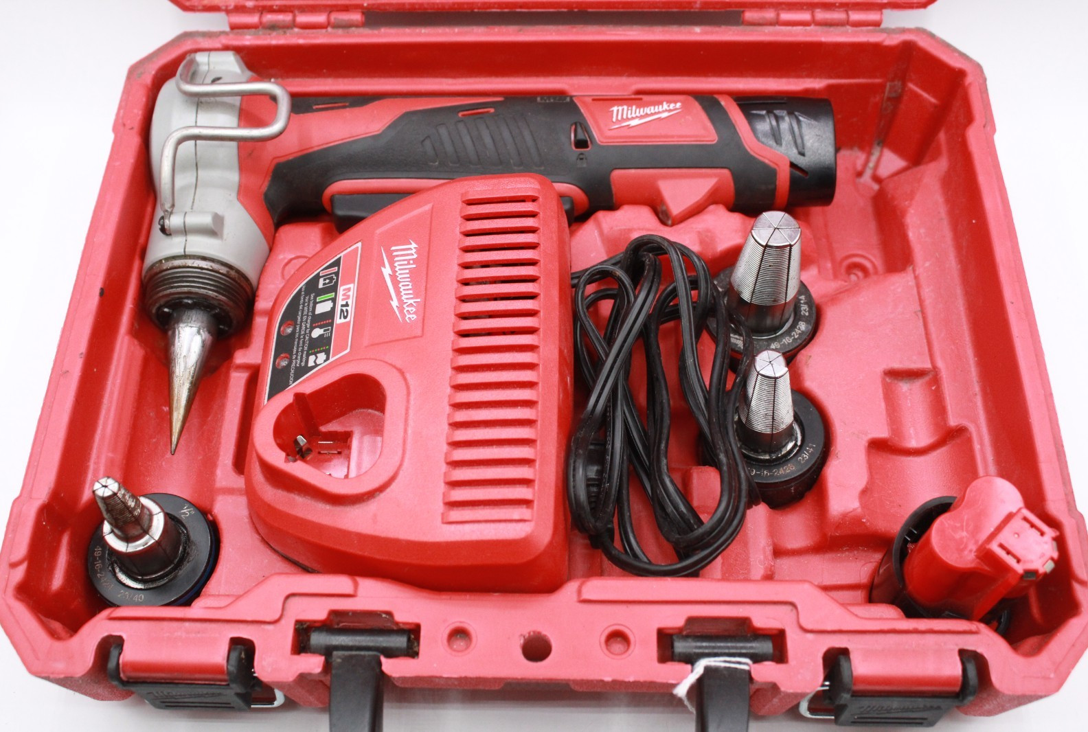 Milwaukee 2474-22 M12 Cordless Pex Expander Kit
