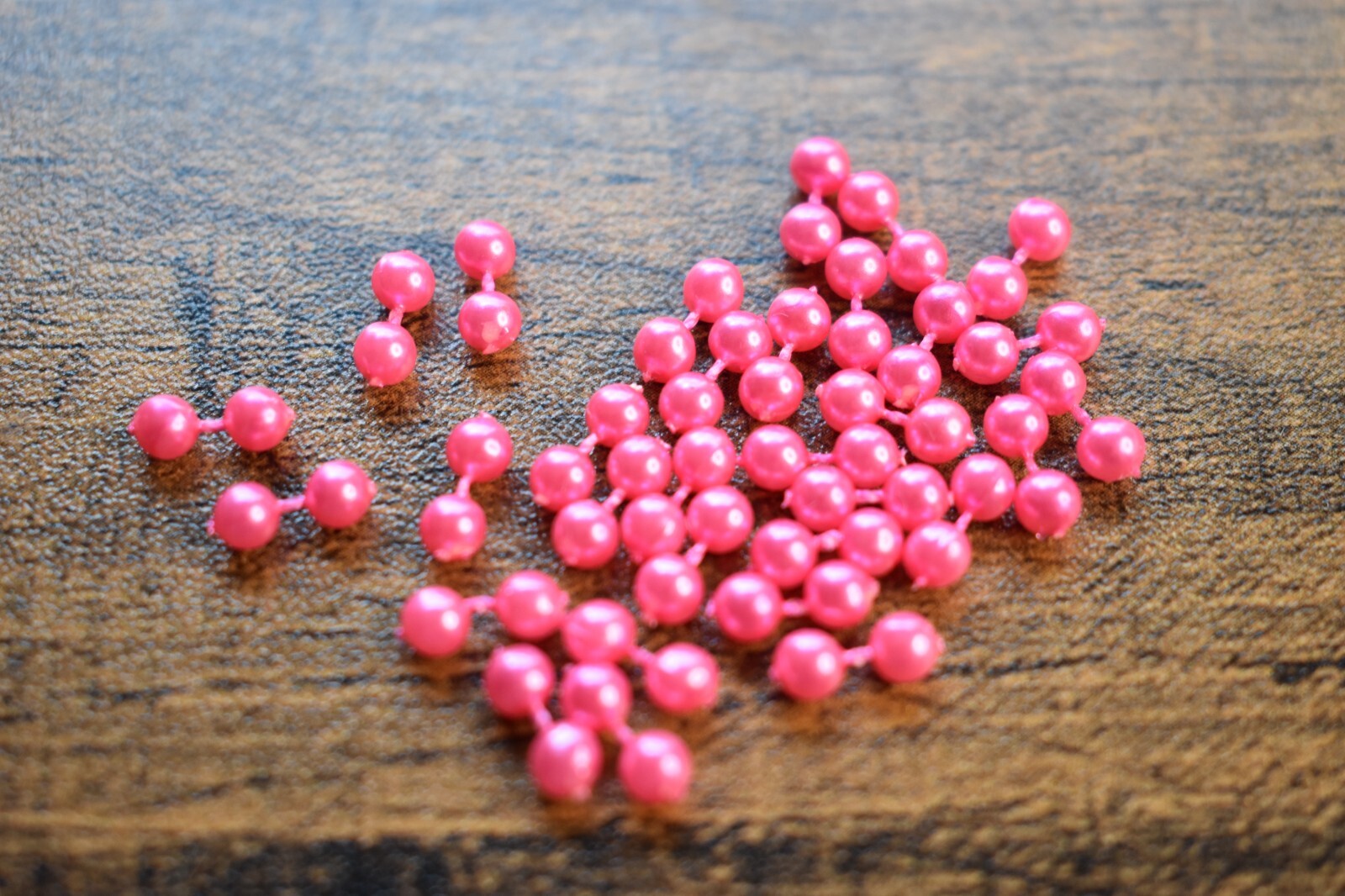 30 Medium 1/8" HOT PINK Plastic Mono Eyes for Fly Tying