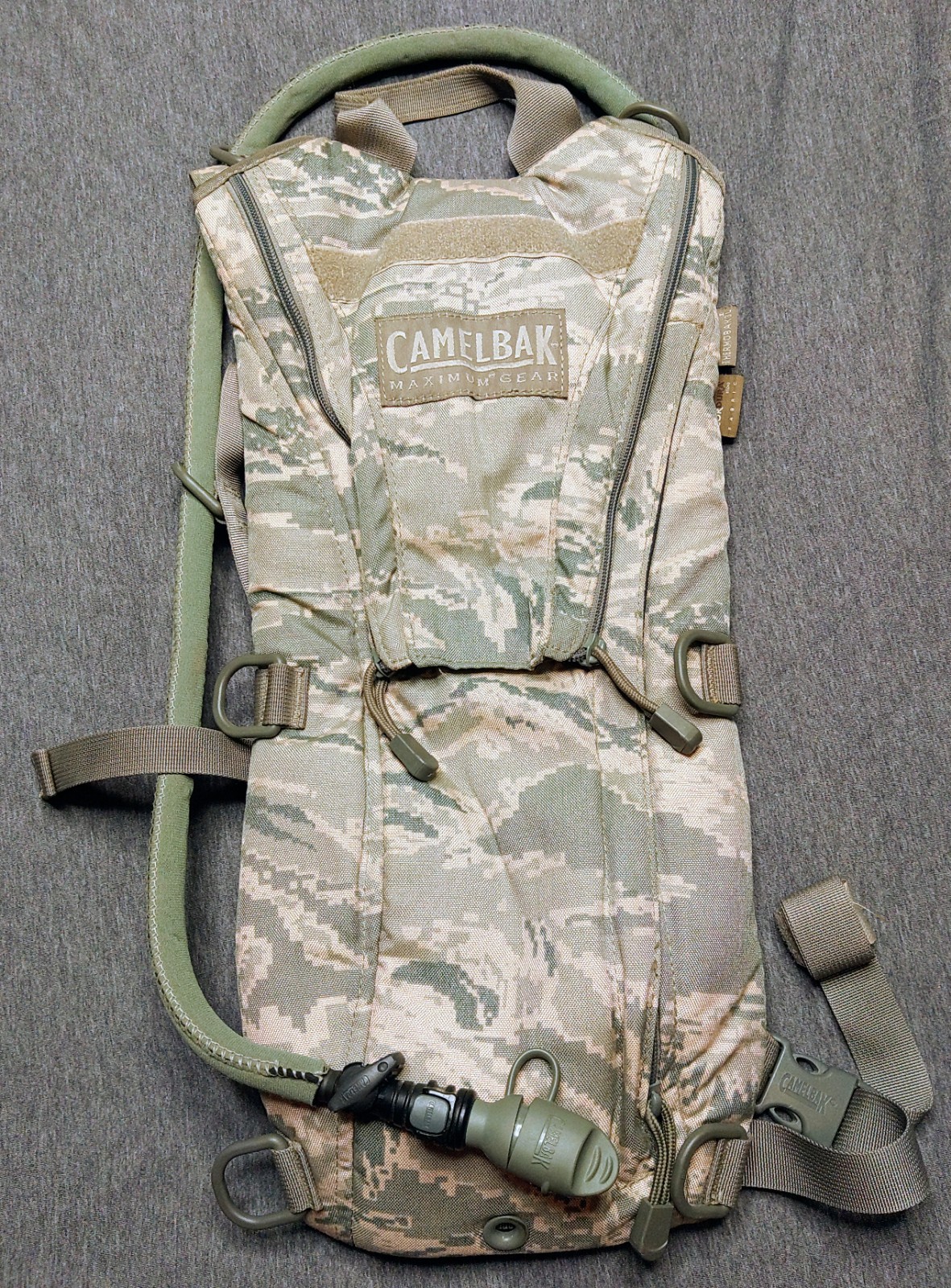Camelbak Maximum Gear Camo Army ACU Hydration System Carrier Pack Thermobak 3L