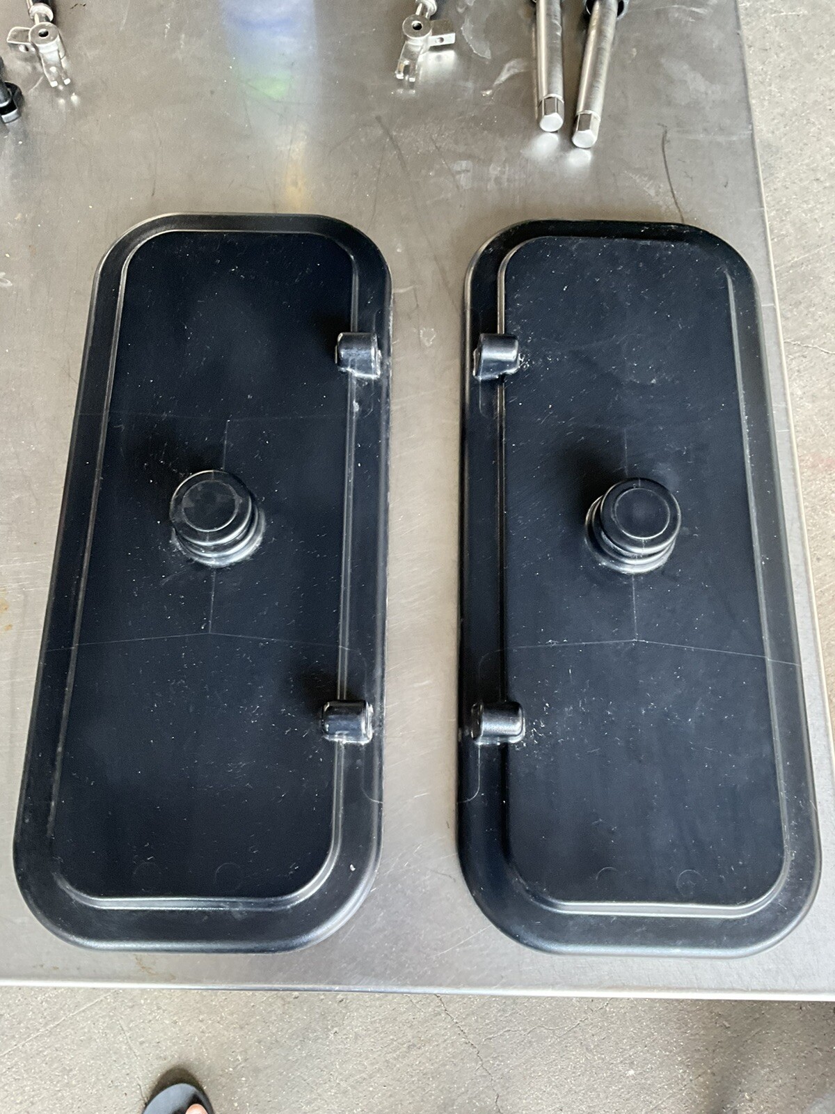Taylor C713 lot of 2 lid cover black cover for Twin ice cream machine 041682-BLA