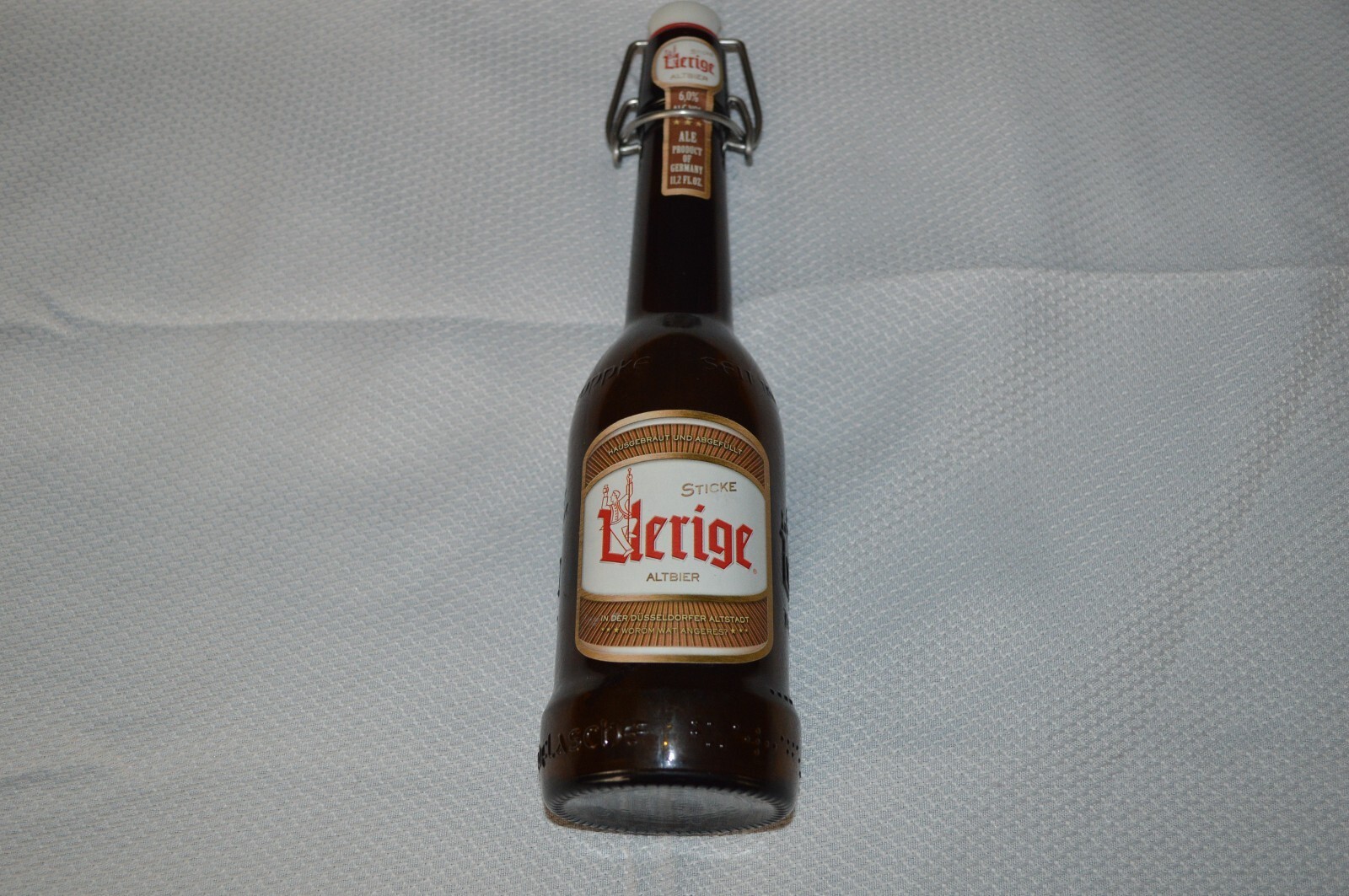 Uerige, Sticke, Altbier, 12 Proof, 11.2 Fluid Ounce Bottle, Unrinsed