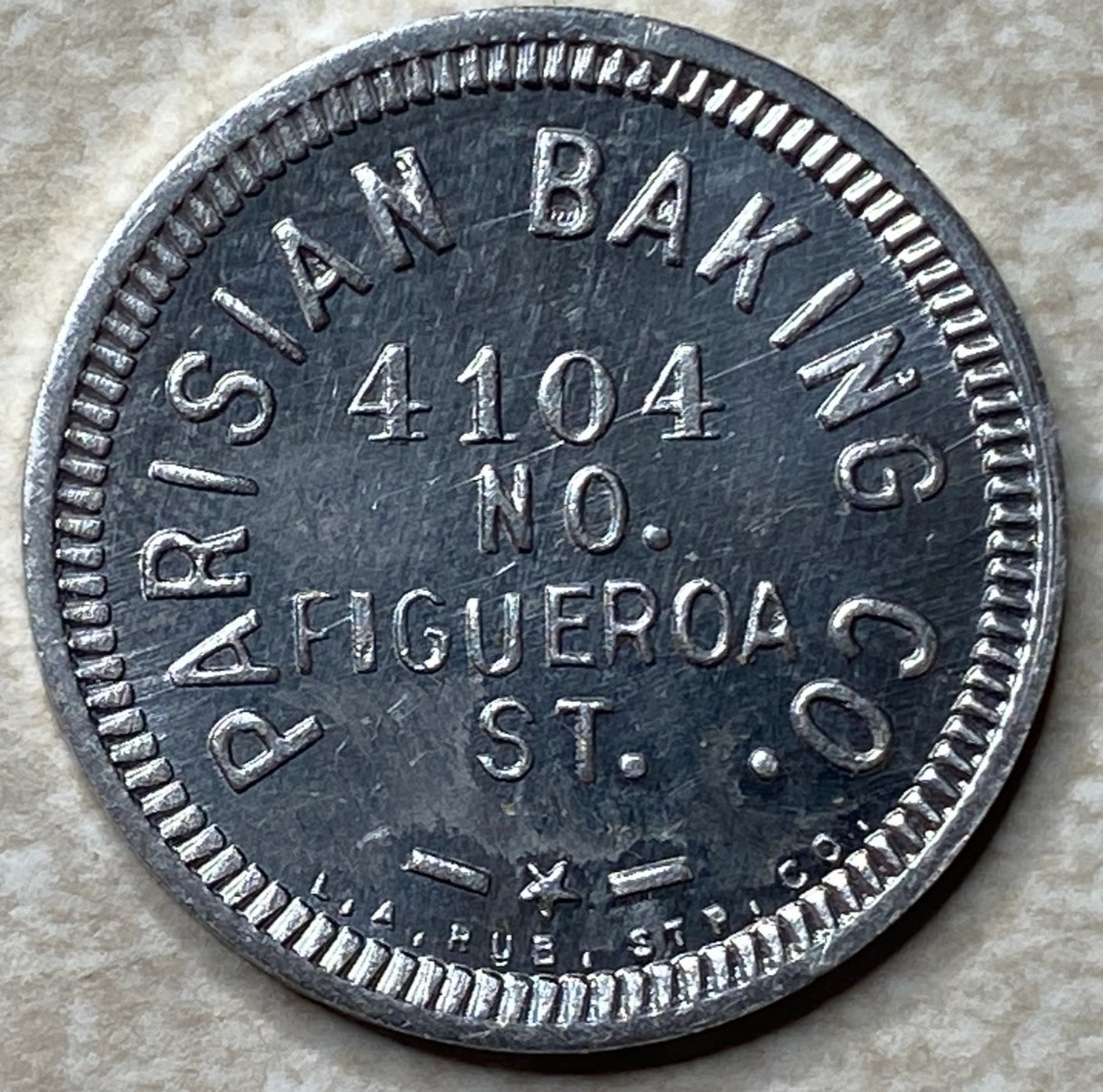 T9201 Parisian Baking Company, Los Angeles CA  Anillo Restrike Arcade Token