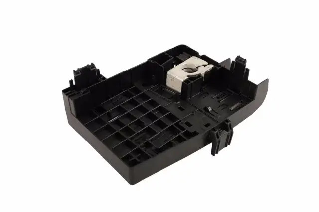 Genuine GM Fuse Block 84663446