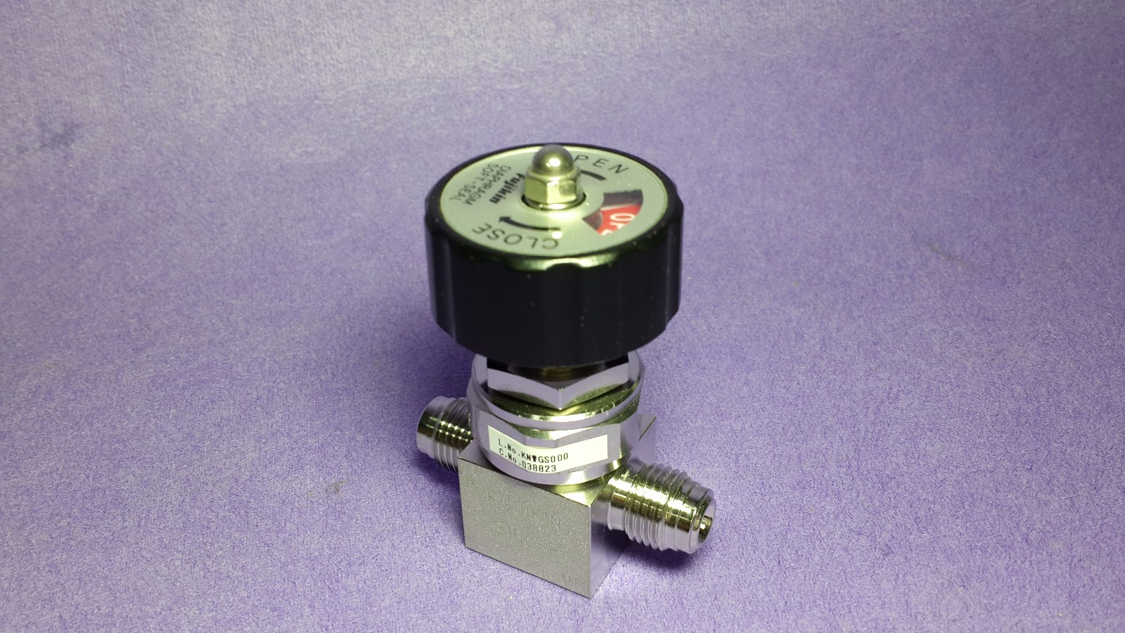Fujikin Soft-Seal Pneumatic Diaphragm C.No. 038823, USED