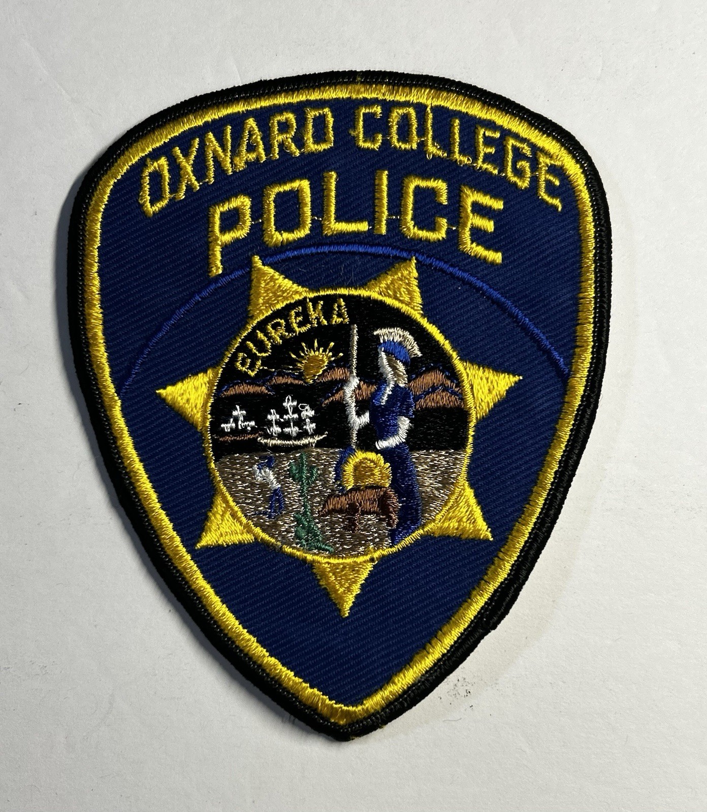 VINTAGE CALIFORNIA CA OXNARD COLLEGE POLICE DEPT PATCH VENTURA COUNTY #PDD94
