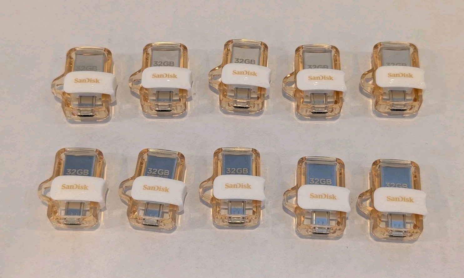 Lot of 10ea 3.0 SanDisk 32GB Dual Drive Ultra USB Micro USB Flash Drive Memory