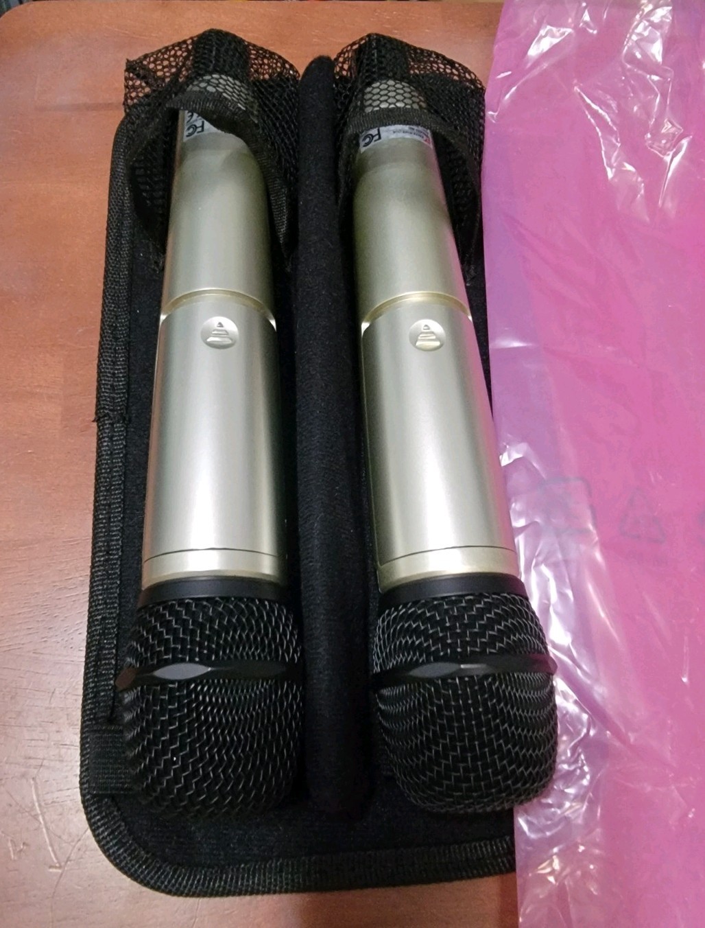 2 Magic Sing EX23DTH Microphone Karaoke on stage wireless mint Entermedia
