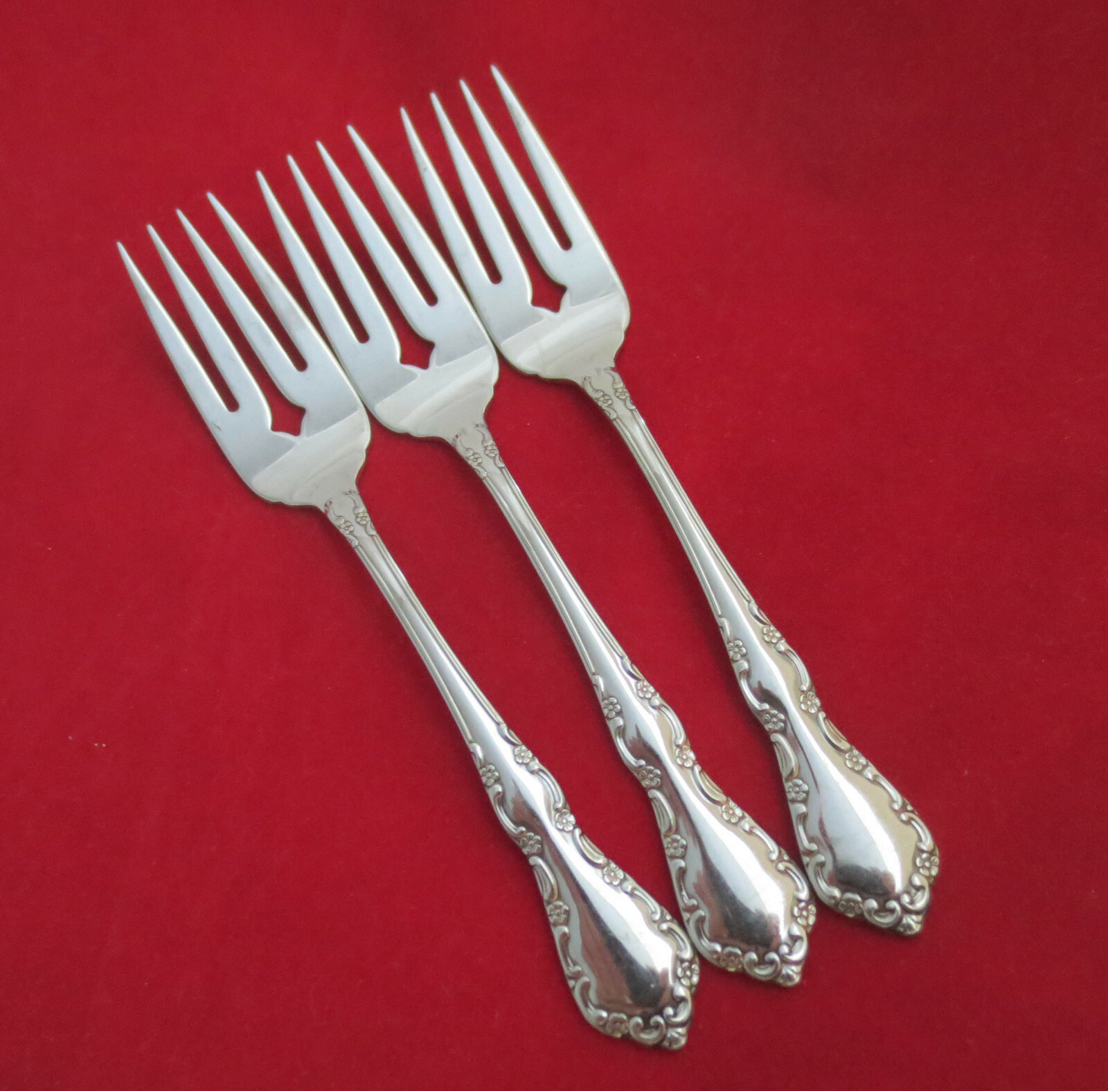 Set of 3 Oneida Distinction Deluxe MANSION HALL Salad Forks 6-1/8" VG Cond