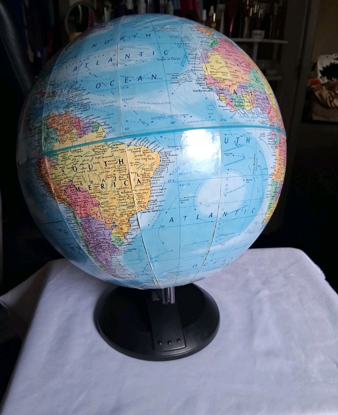 GlobeMaster 12" Tabletop Rotating Multicolor World Globe *see aging As Is*