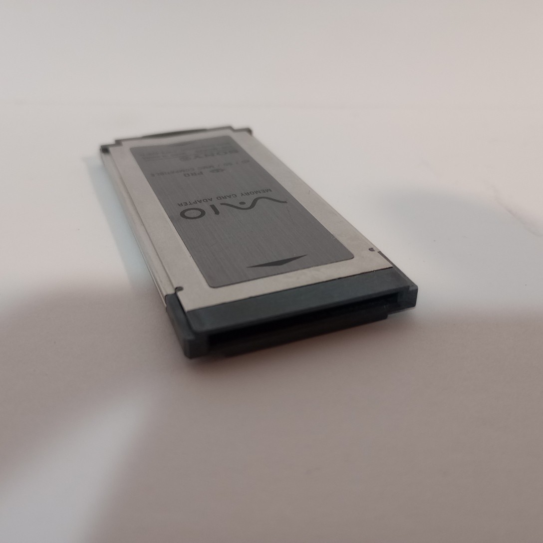 SONY VAIO VGP-MCA20 XD/SD/MMC COMPATIBLE MEMORY ADAPTER Untested