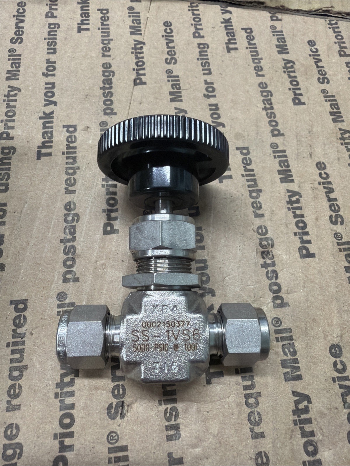 Swagelok SS-1VS6 Stainless Steel Multipurpose Needle Valve 3/8” Tube Brand New
