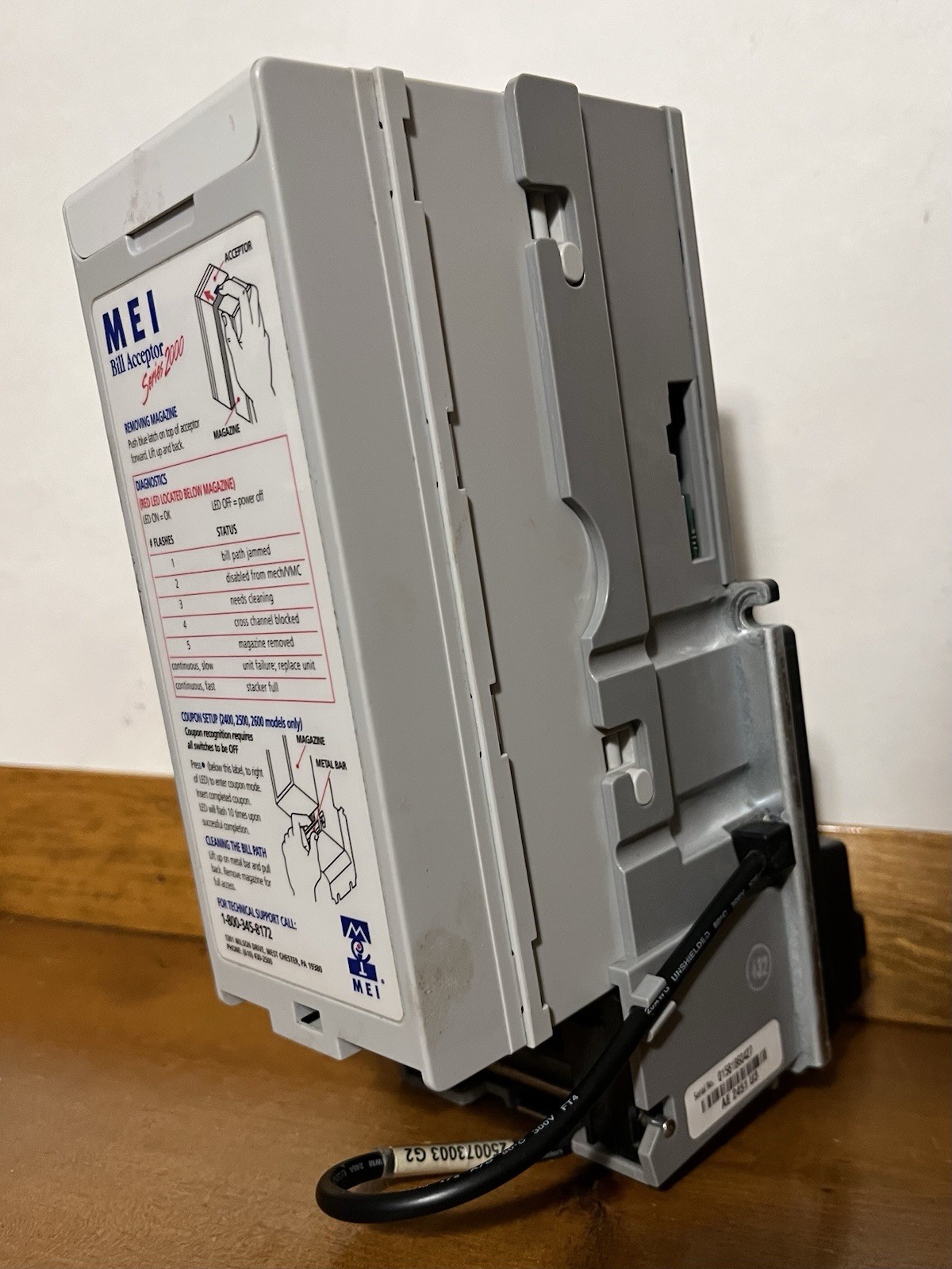 MARS AE2400 Series 2000 Bill Acceptor Arcade Vending Machine + Stacker Magazine