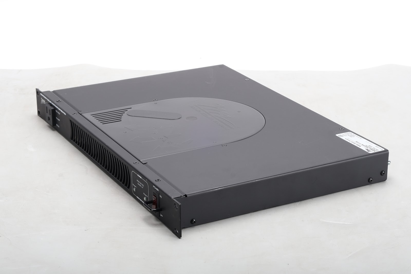 Middle Atlantic PDCOOL-1115R Power Distribution & Cooling Unit With Rack Ears