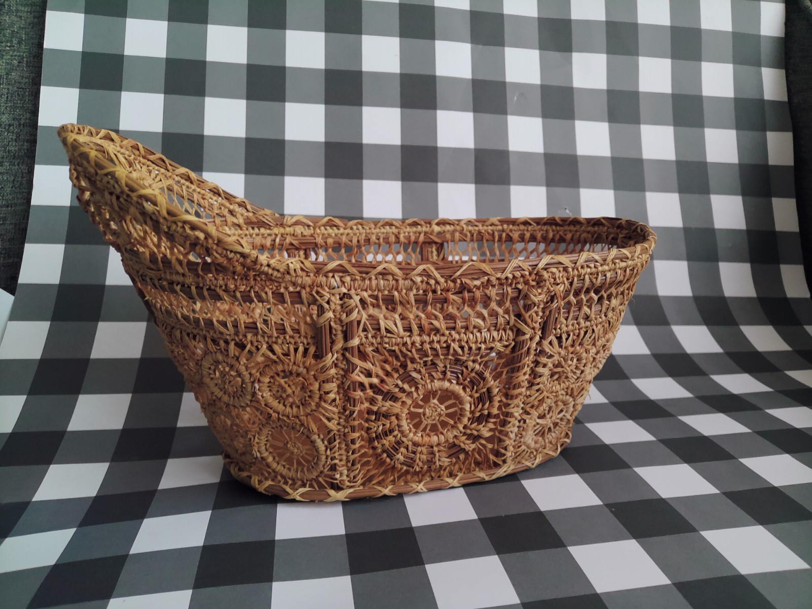 Vintage Wood Bottom  lacy Tenerife basket signed