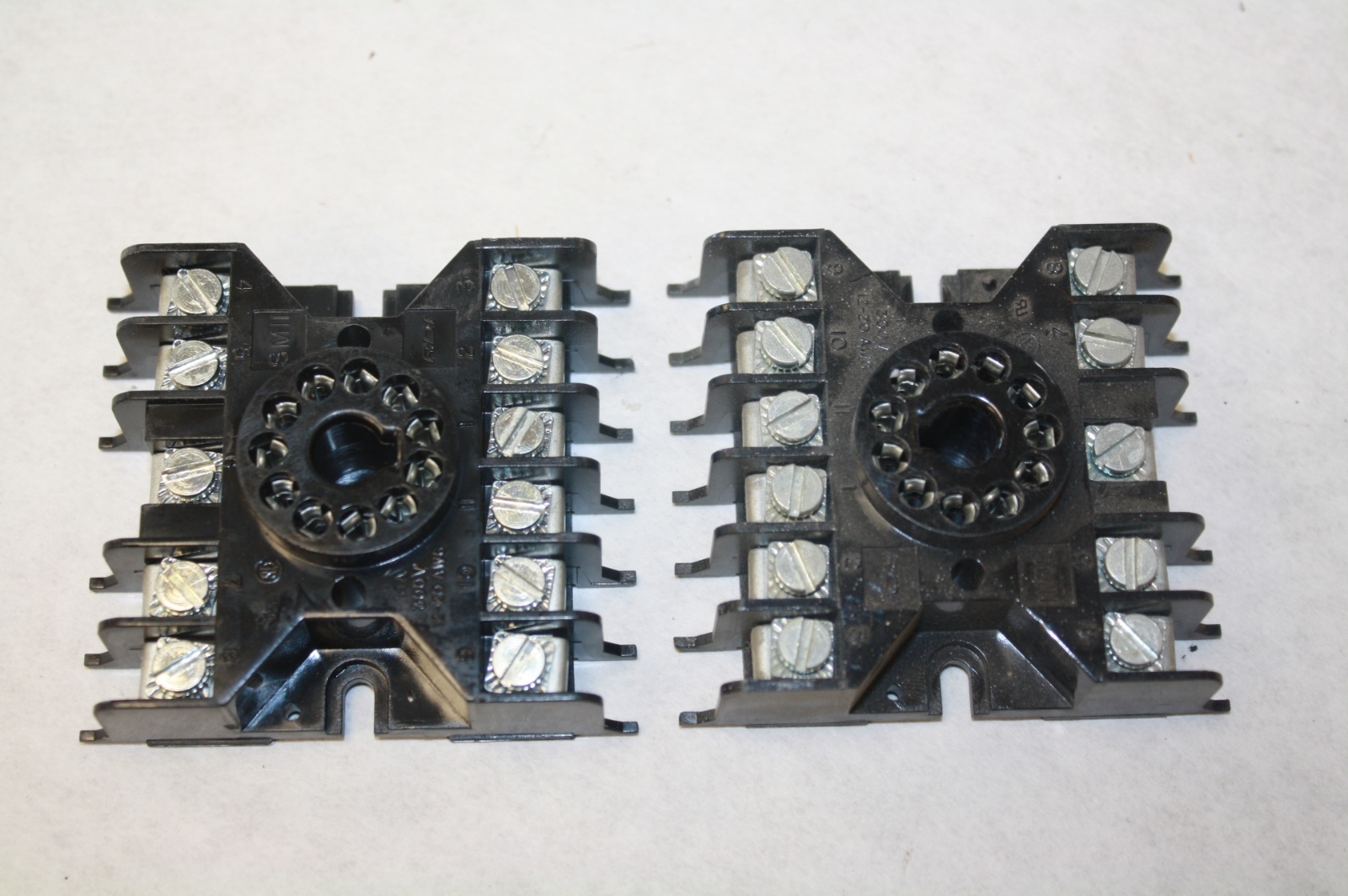 Lot of 2 - REED DEVICES INC. RDI SM11 RELAY SOCKETS