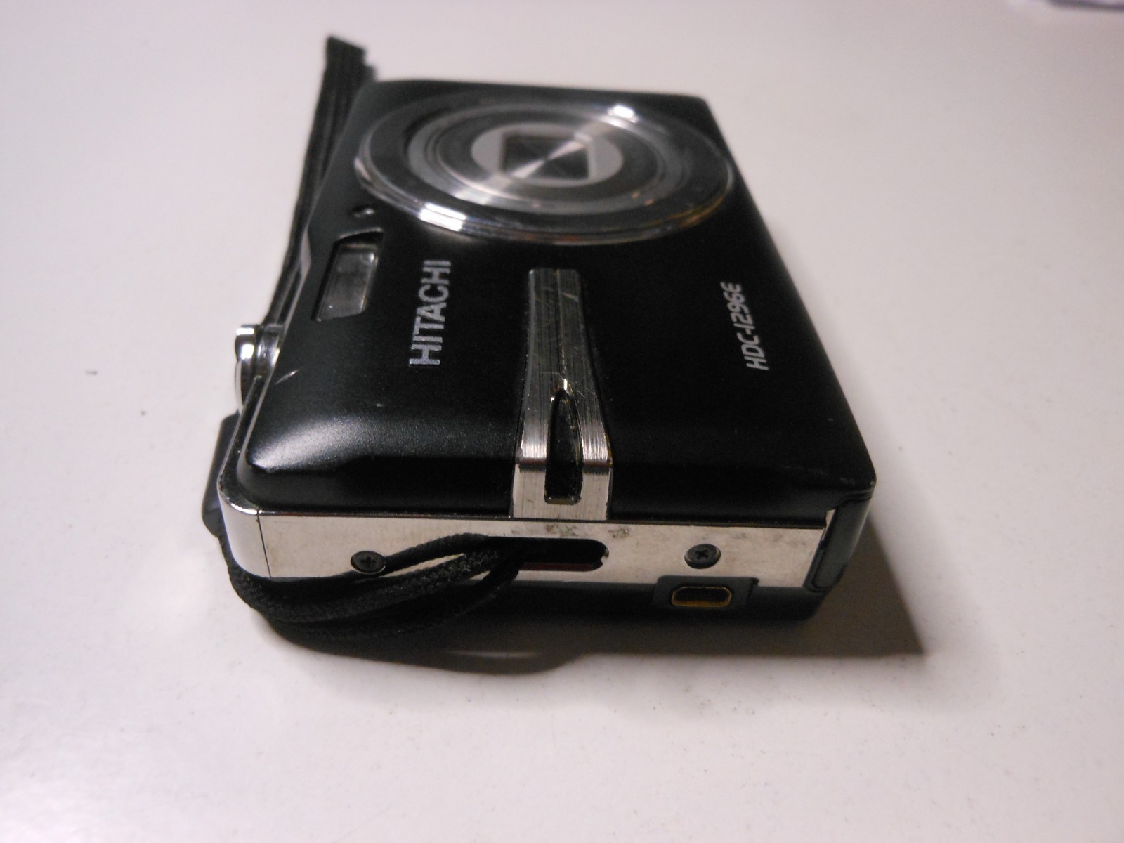 Hitachi HDC-1296E 12.0MP Digital Camera - Black With Accessories