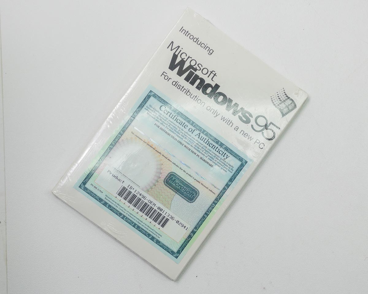 Microsoft Windows 95 Introducing Booklet X03-32822 OEM Certificate & Setup Disks