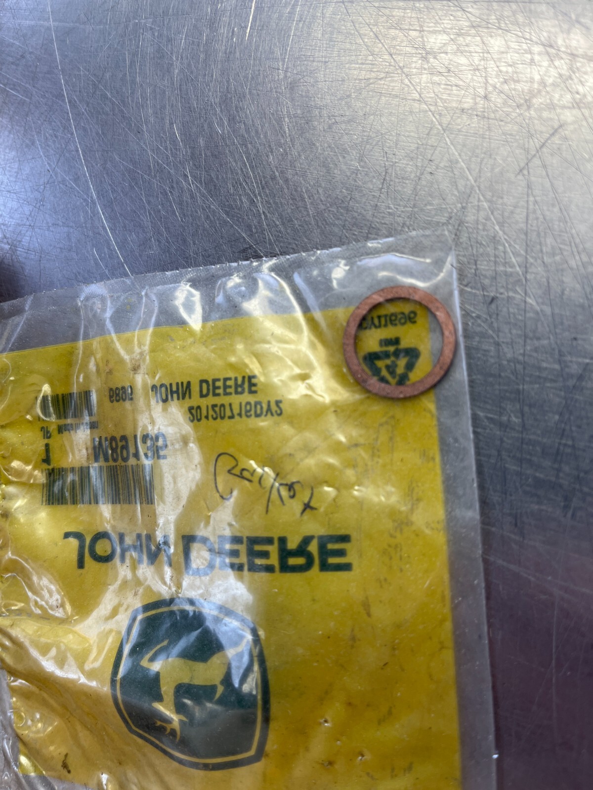 M89135 Genuine OEM John Deere GASKET