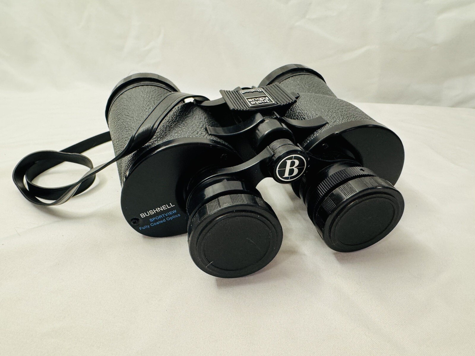 Old Vtg Bushnell InstaFocus 10x50 Wide Angle Binoculars With Strap & Case