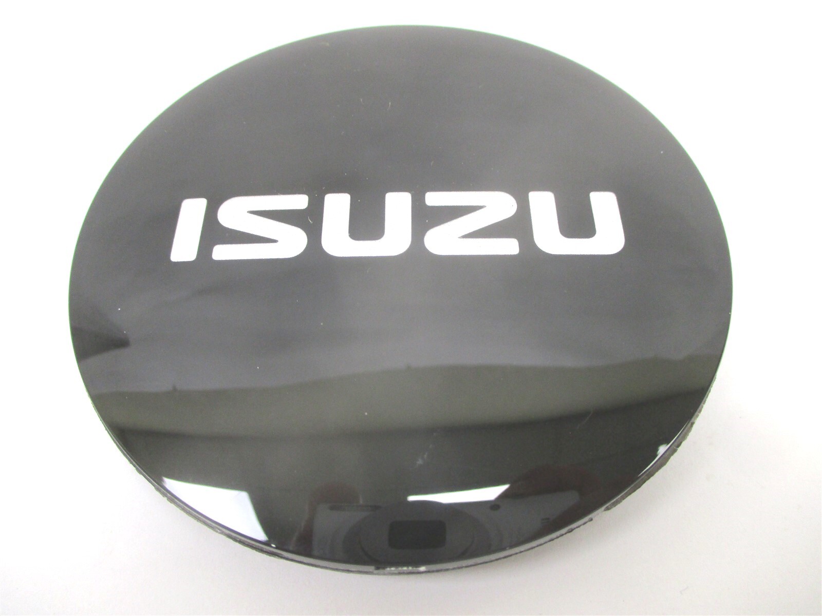 8-97214-850-1 GENUINE ISUZU WHEEL CENTER CAP BLACK PLASTIC LOGO 897220296Y 3.625