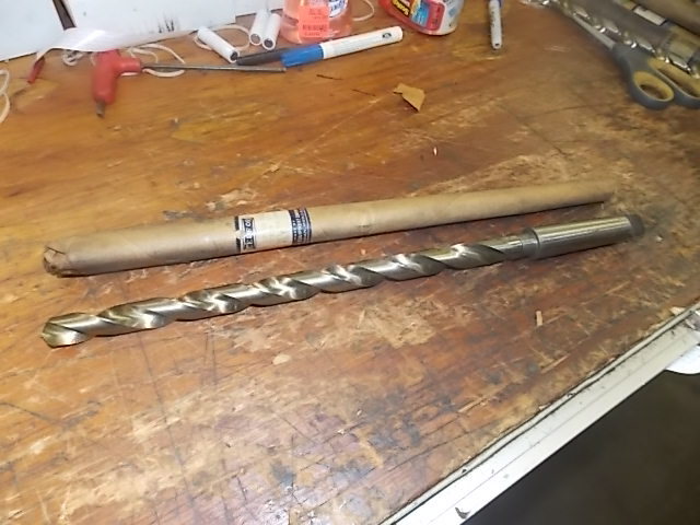 CELFOR 47/64" HSS #3 Morse Taper Shank Drill 12" Flute Length