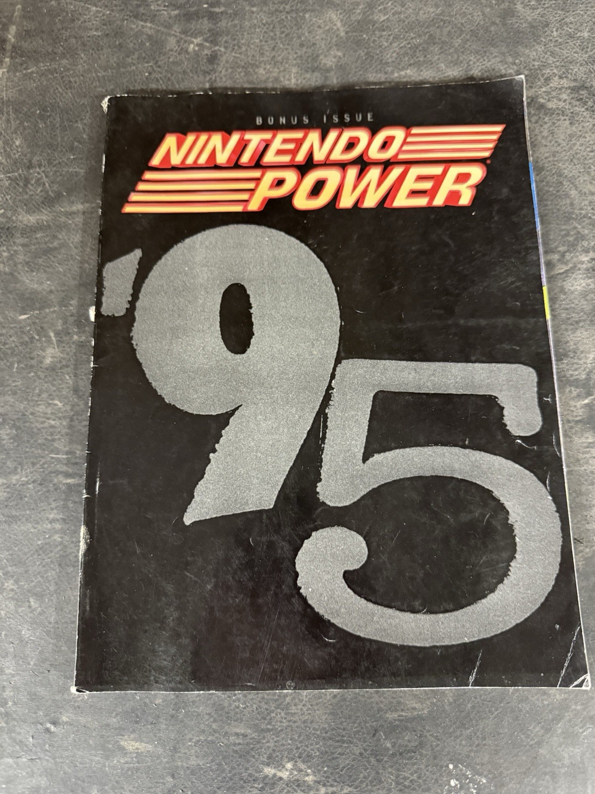 Nintendo Power Volume 68 Bonus Issue (95) Magazine w / poster FC2
