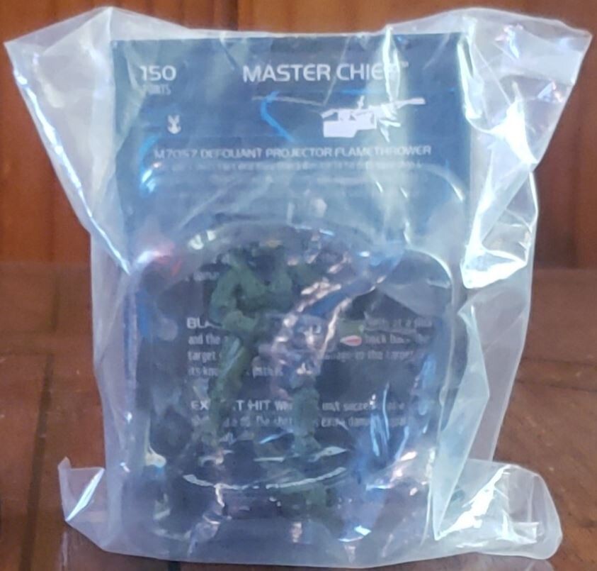 HALO ACTIONCLIX MASTER CHIEF FLAMETHROWER #300 WITH CARD SEALED NEW WIZKIDS