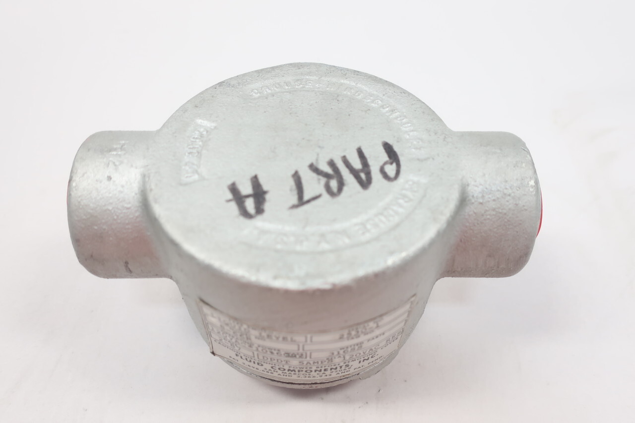 Fluid Components 8-66R Liquid Level Sensor 120v-ac