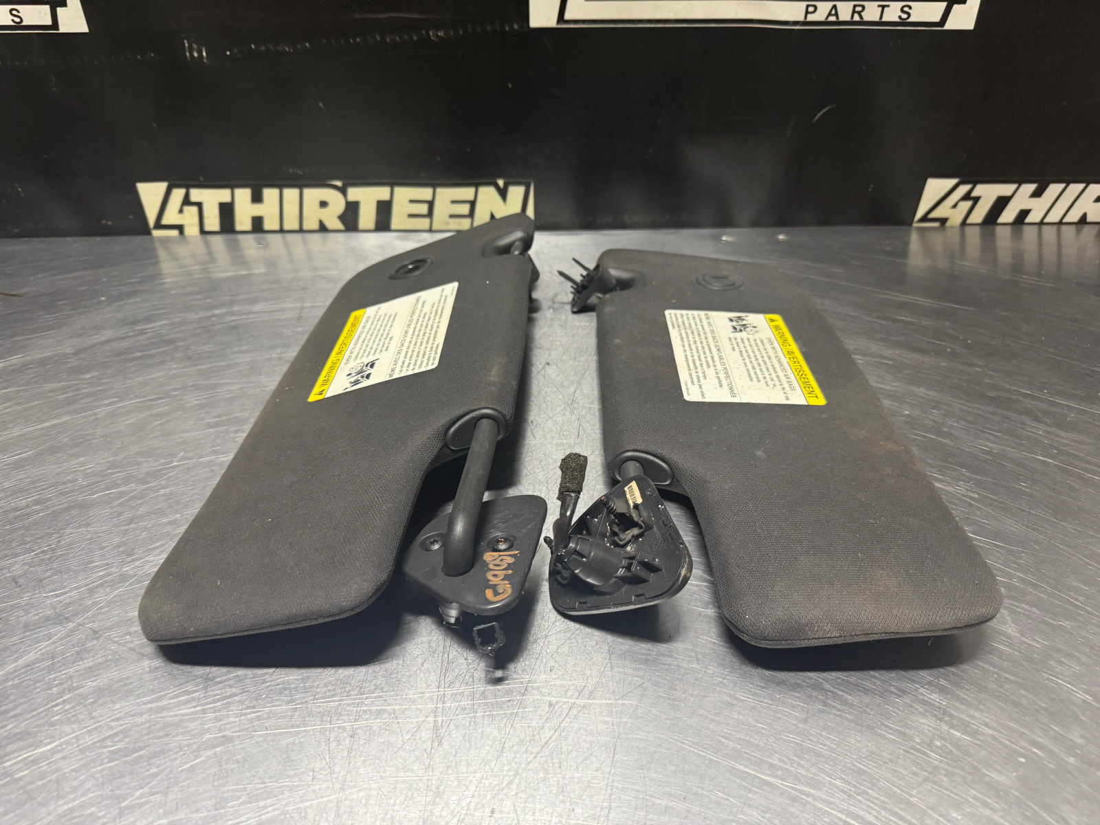 11-14 FORD MUSTANG SUN VISOR SET OEM #N426