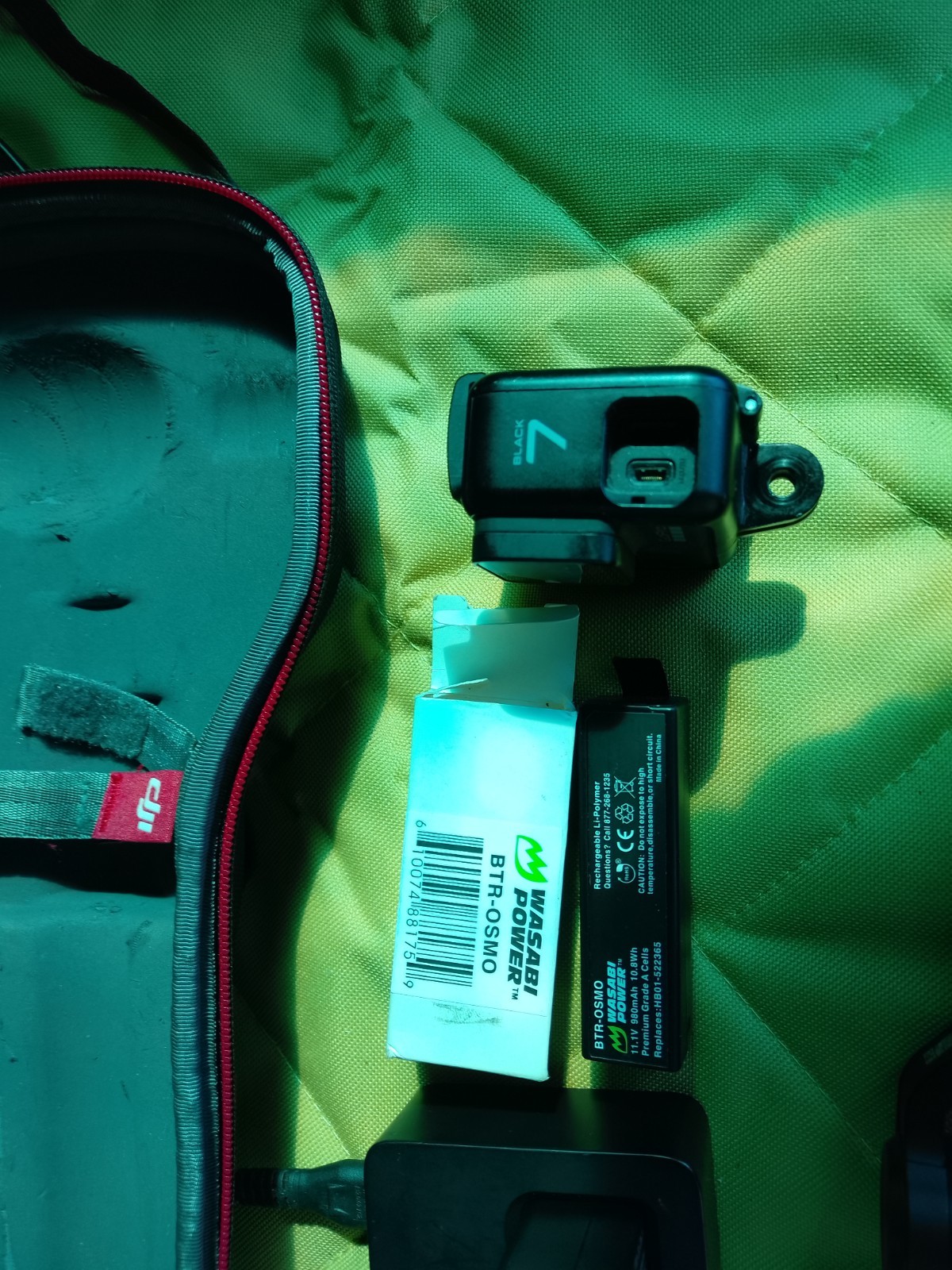 DJI Osmo Handheld Gimbal Stabilizer with Case PLUS SECOND ITEM GoProHERO 7 Black