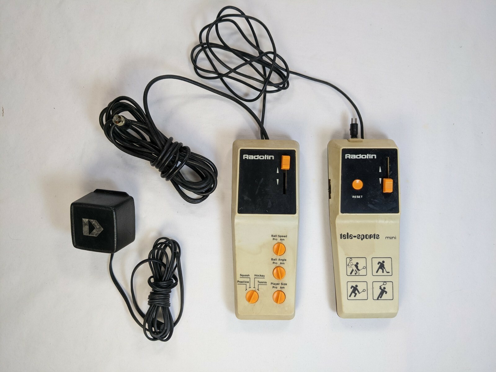 Radotin Tele Sports Mini TV Game - Vintage Hockey, Squash & Tennis Tested Works