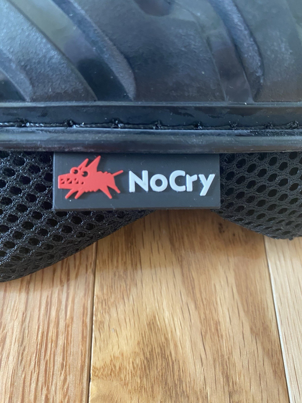 NoCry NPK-V1B Knee Pads Hardshell Adjustable Black Foam Plastic Mesh Adults