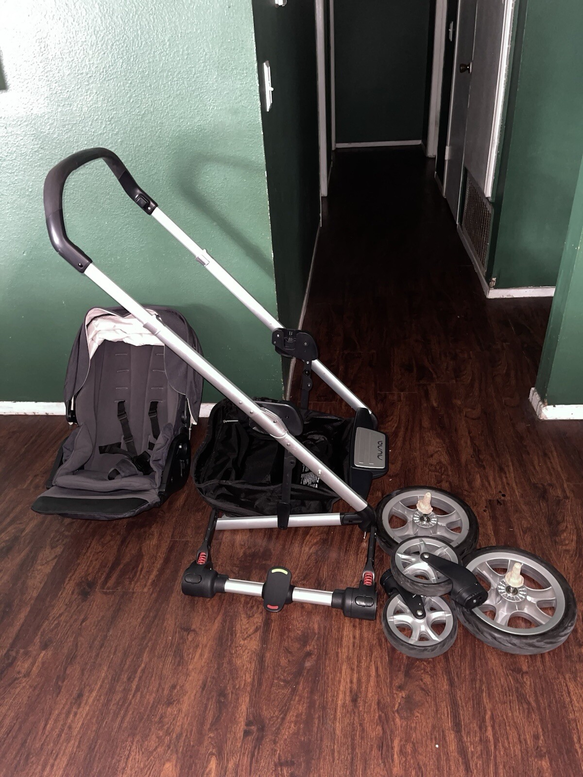 Nuna Mixx Stroller