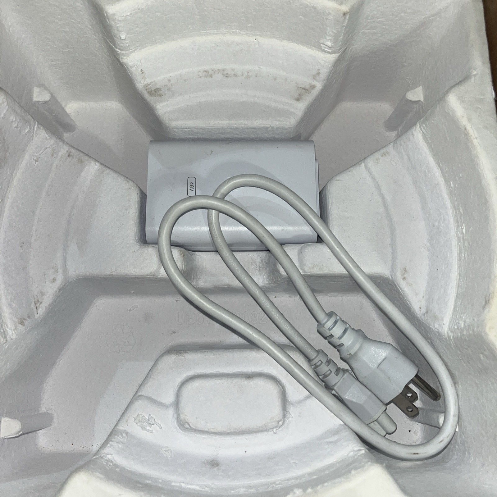 UNIFI UAP-AC-PRO SWX-UAPACHD ACCESS POINT