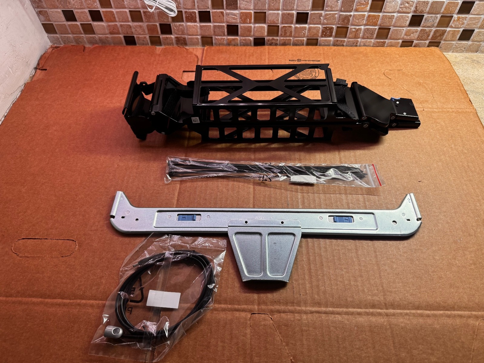 Dell 3U 0WK693  Cable Management Arm Kit T620 T320 T430 T440 T610 T330 T420 T640