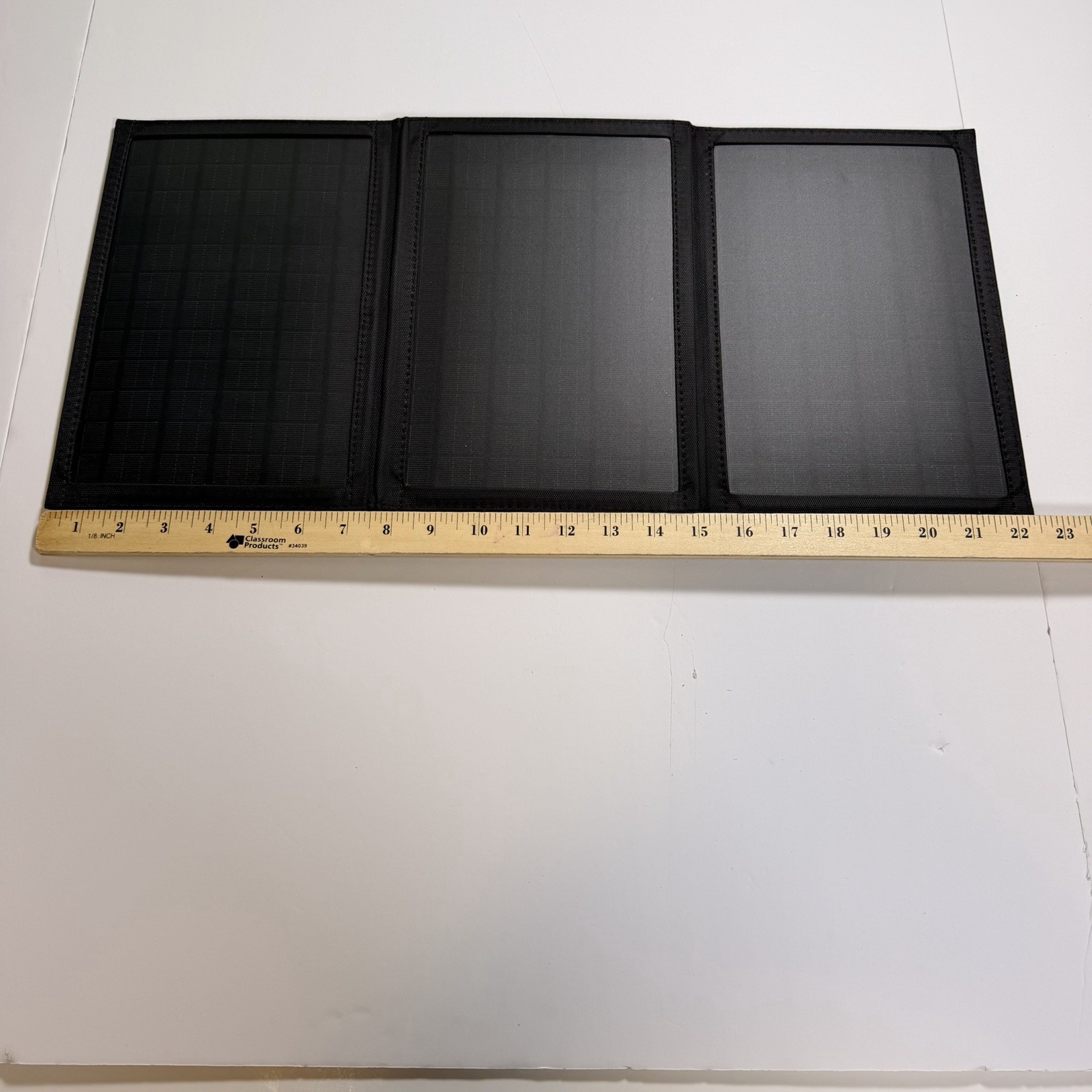 Renogy E.FLEX 21 Portable Solar Panel (R21EF-US)