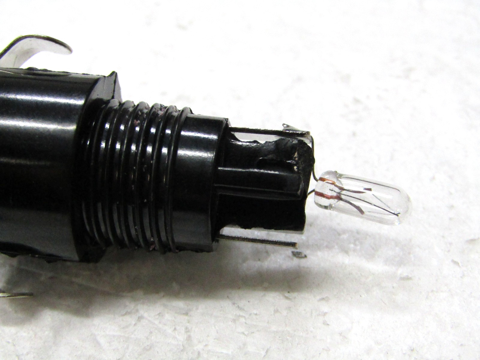 Cigarette Lighter Plug Replacement 2A Fuse Rubber Boot Red Lighter Back Bakelite