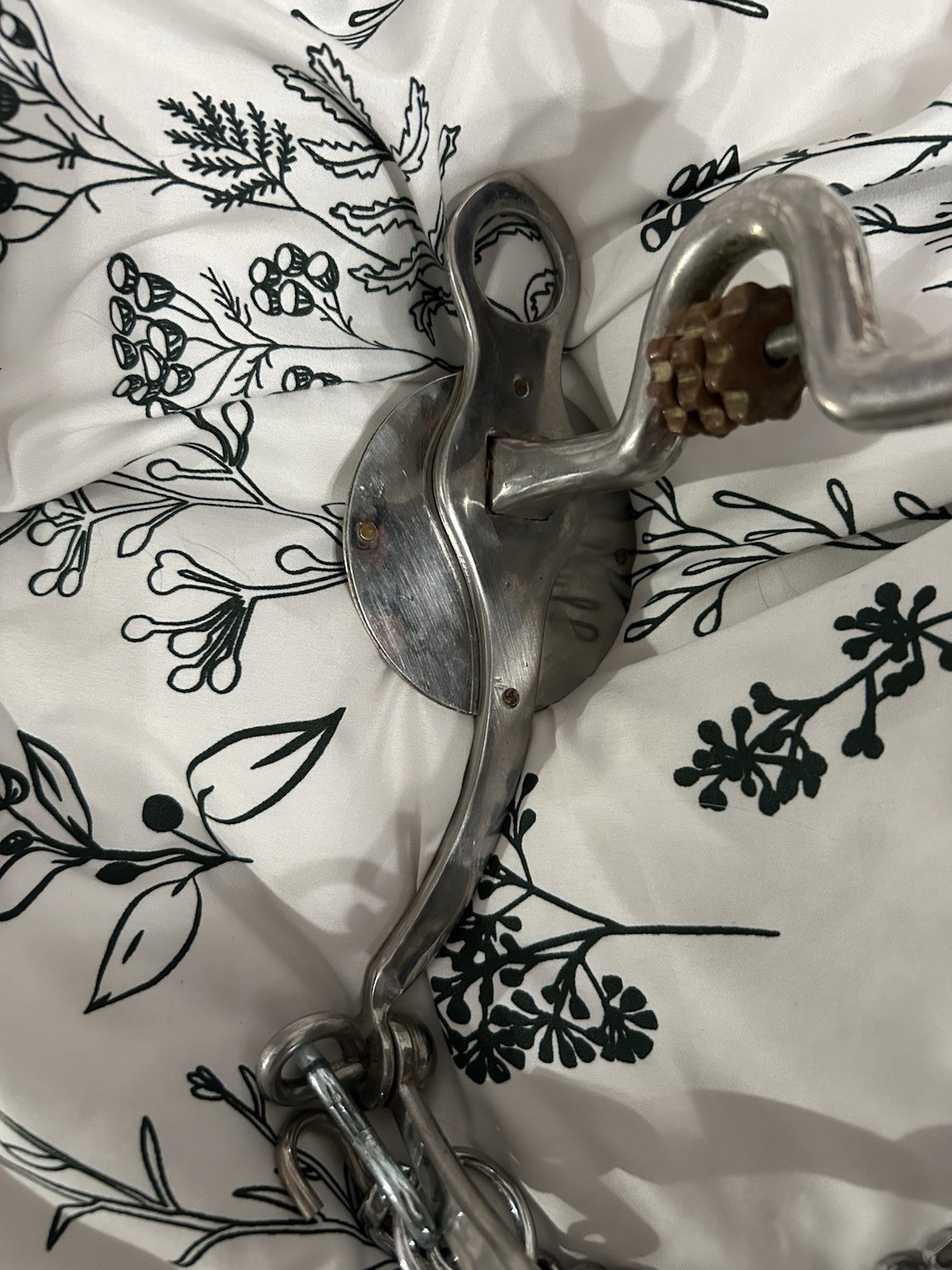 Engraved Western Nickle Silver Concho Horse Bit with Medium Port