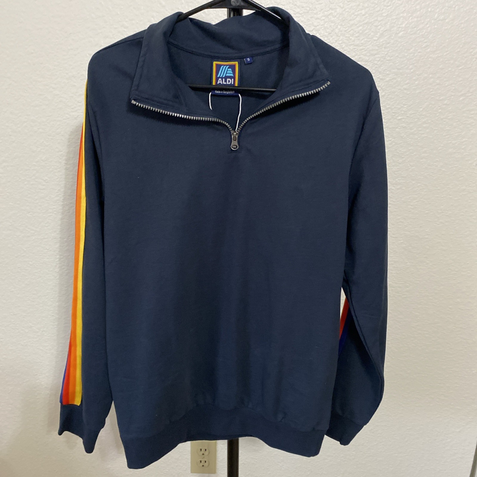 Aldi Gear Capsule Collection Navy 1/4 Zip Jacket Pullover Shirt Adult S Grocery