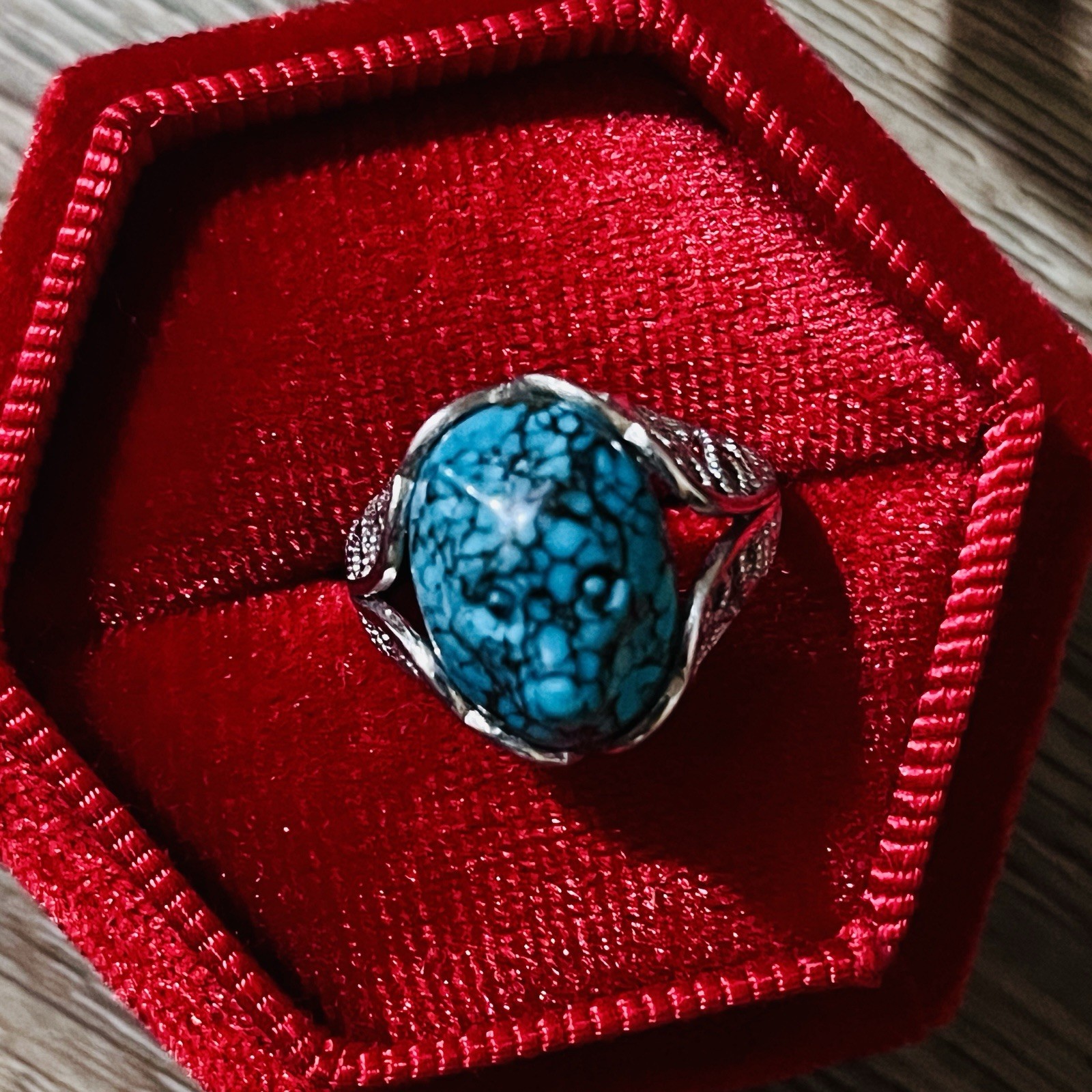 Hand-carved Turquoise Wolf Ring Statement Men’s Ring Amulet Size Fixable