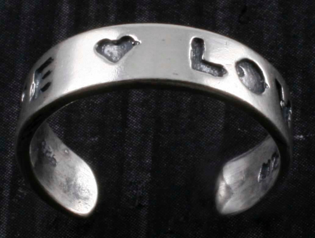 925 Sterling Silver Adjustable LOVE Heart Toe Ring Oxidized