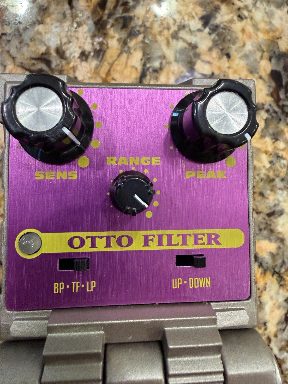 Line 6 ToneCore Otto Filter Guitar Effect Pedal Envelope Filter Auto Wah Working